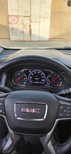 جي ام سي اكاديا